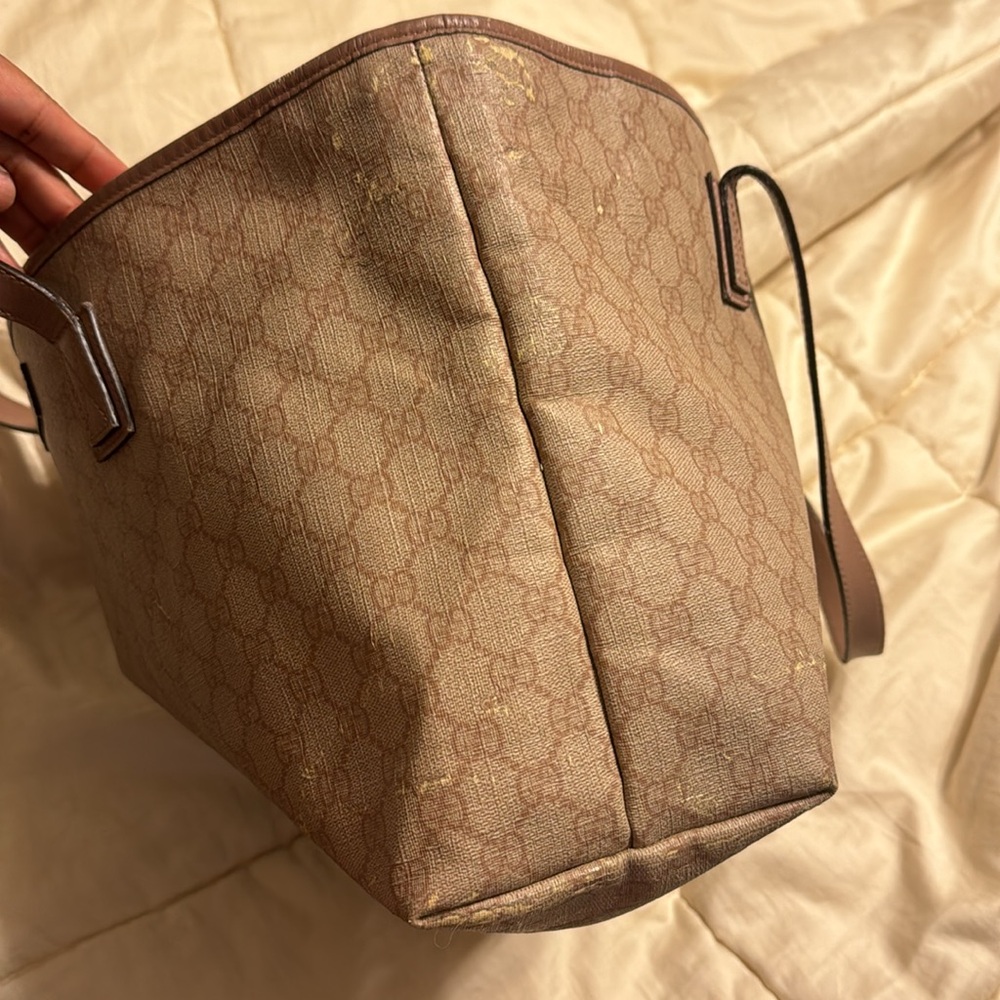 Gucci Supreme PVC Tote - Picture 9 of 12